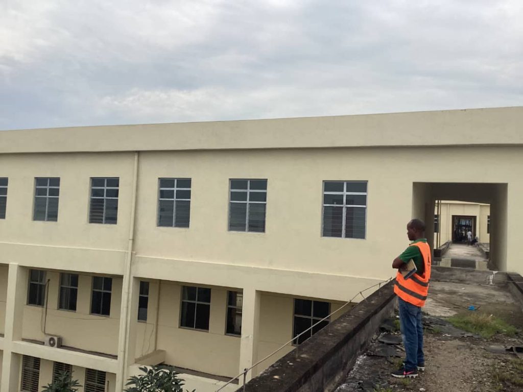 Réception des travaux de réhabilitation du bloc administratif de l’Ecole Normale Supérieure